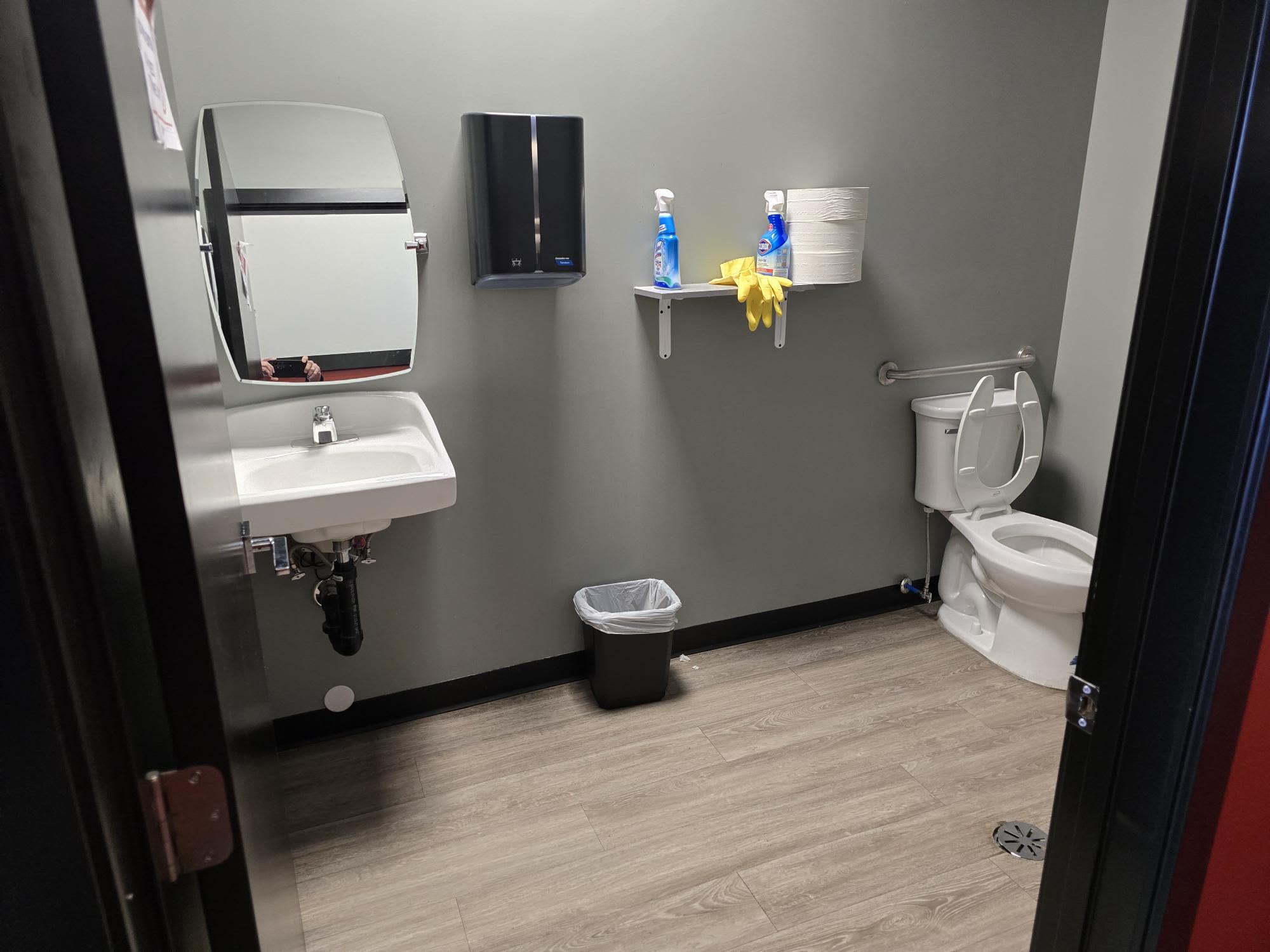 Cushman and Wakefield Saskatoon Commercial Real Estate Retail For Lease 51st Street North Industrial Wentz Ave