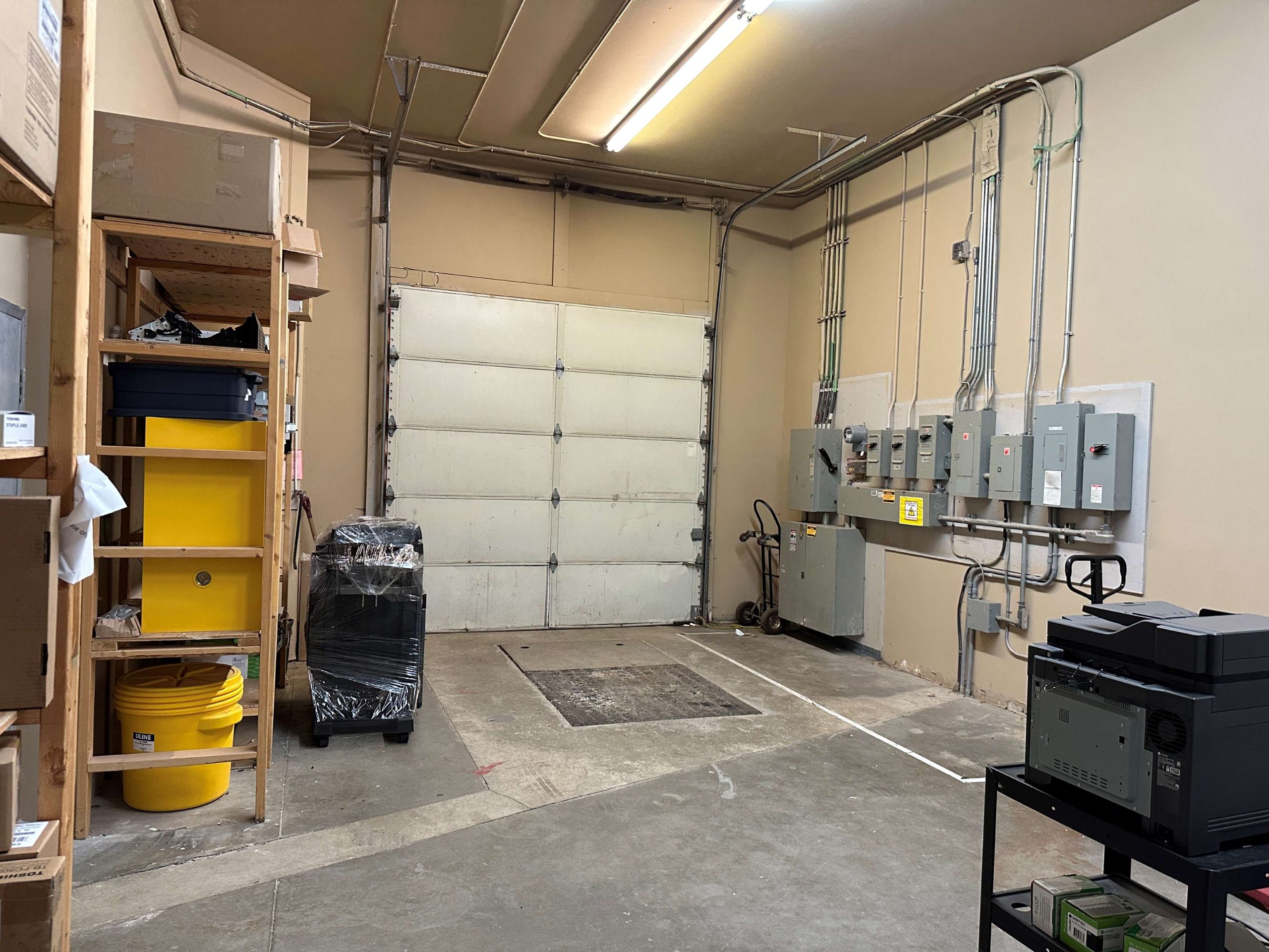 Cushman and Wakefield Saskatoon Commercial Real Estate Industrial Office for lease 2120 Airport Drive