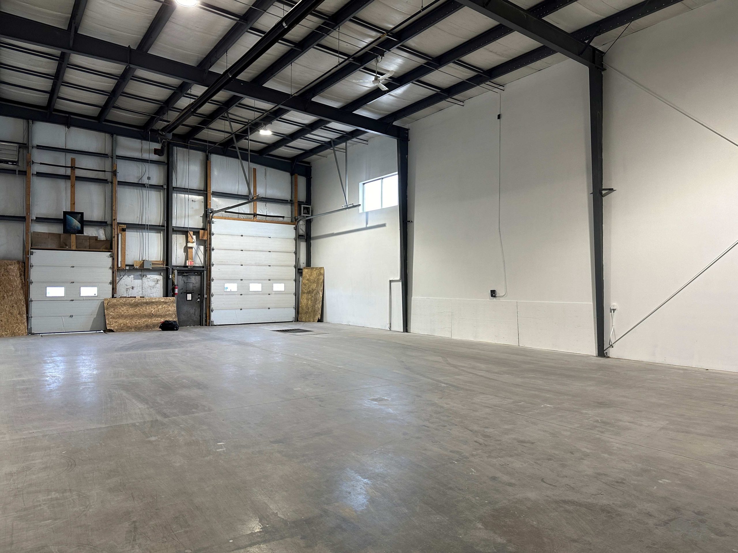 Cushman and Wakefield Saskatoon commercial real estate for lease industrial office located at 2917 Millar Avenue