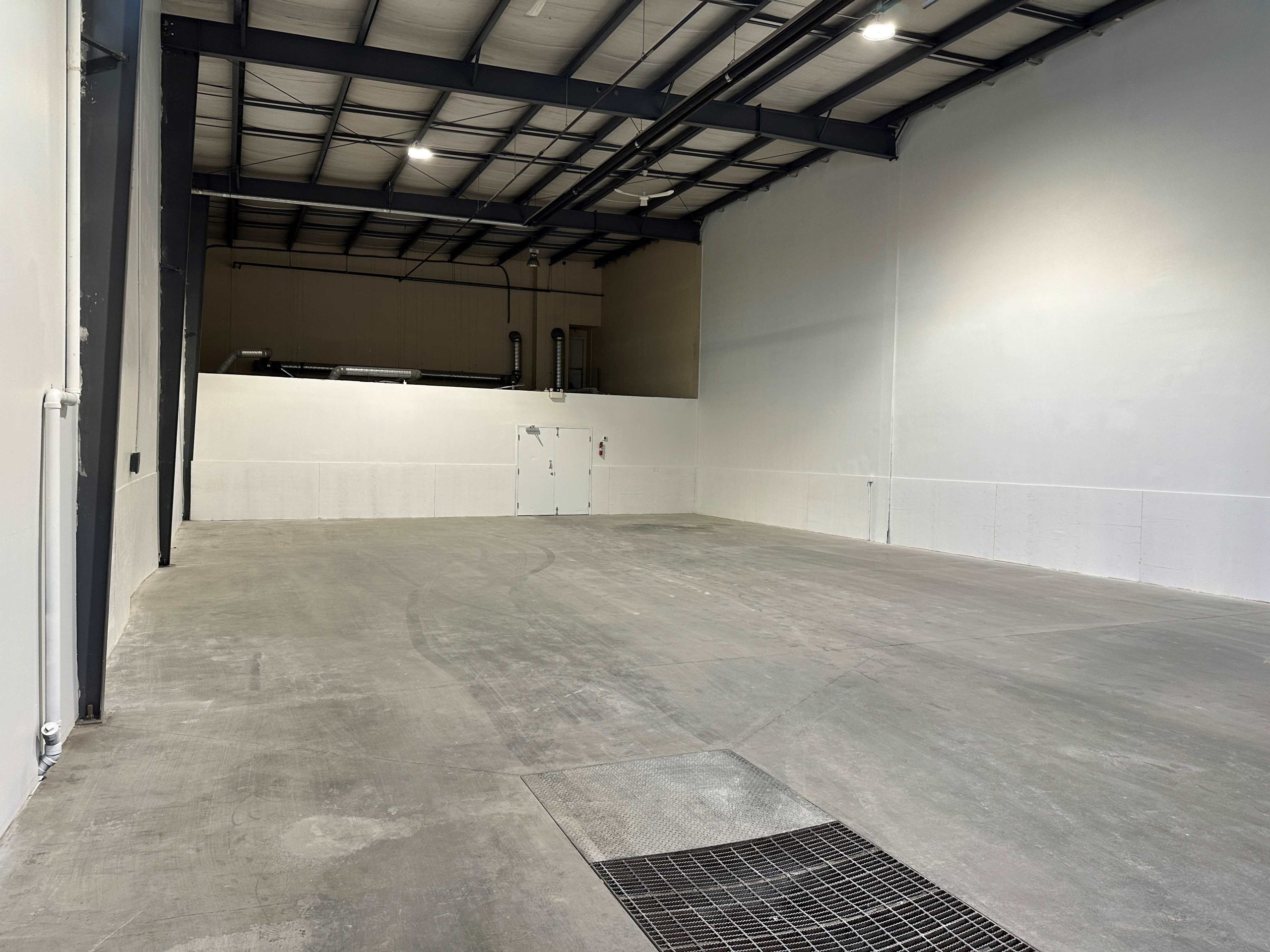 Cushman and Wakefield Saskatoon commercial real estate for lease industrial office located at 2917 Millar Avenue