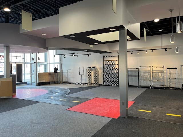 Cushman and Wakefield Saskatoon Commercial Real Estate For Lease Downtown Saskatoon For Lease Retail